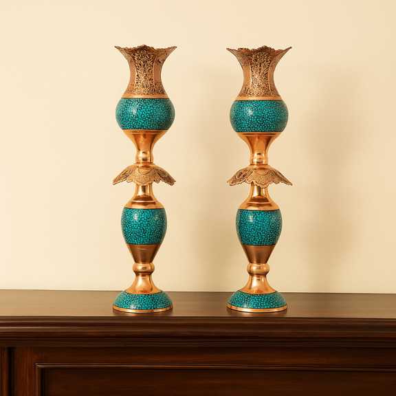 لاله فیروزهکوبی دستساز اصفهانی، تزئینی با طرح گلهای سنتی و فیروزه