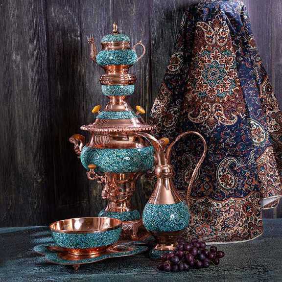 سماور فیروزه‌کوبی دست‌ساز اصفهانی، سایز 45 سانتی‌متر، تزئینی با فیروزه نیشابوری
